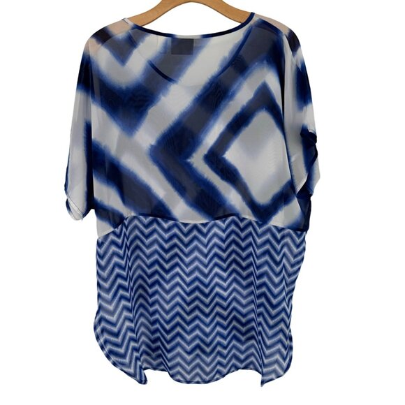 Chico's 2 Women's semi Sheer Blue White Geometric Print Tunic Top Size large - Picture 8 of 9